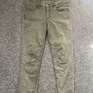 American Eagle Sateen Jegging Crop